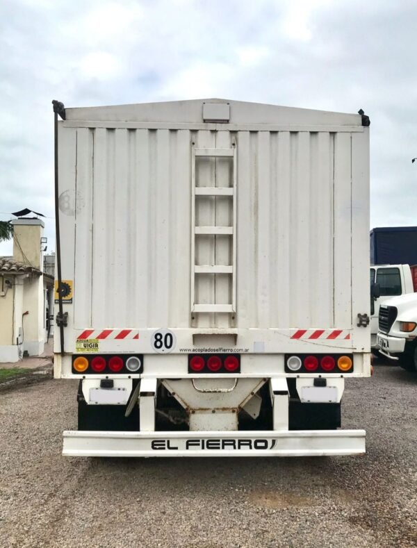 Acoplado 3 ejes Tolva Cerealera El Fierro año 2015 - Imagen 4