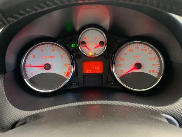 PEUGEOT 207 QUILSILVER 1.4 - Imagen 7