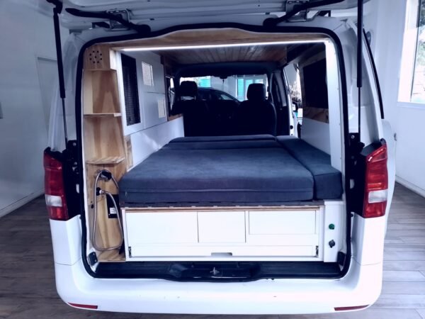 Mercedes benz vito, hecha camper, mod. 2016, 100.000 kilómetros - Imagen 3