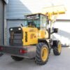 Cargador frontal IRON 932S