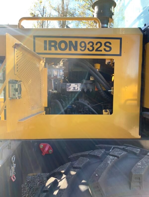 Cargador frontal IRON 932S - Imagen 8