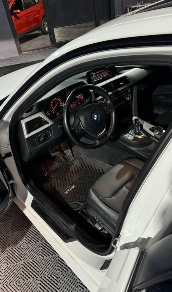 BMW 320I - Imagen 8