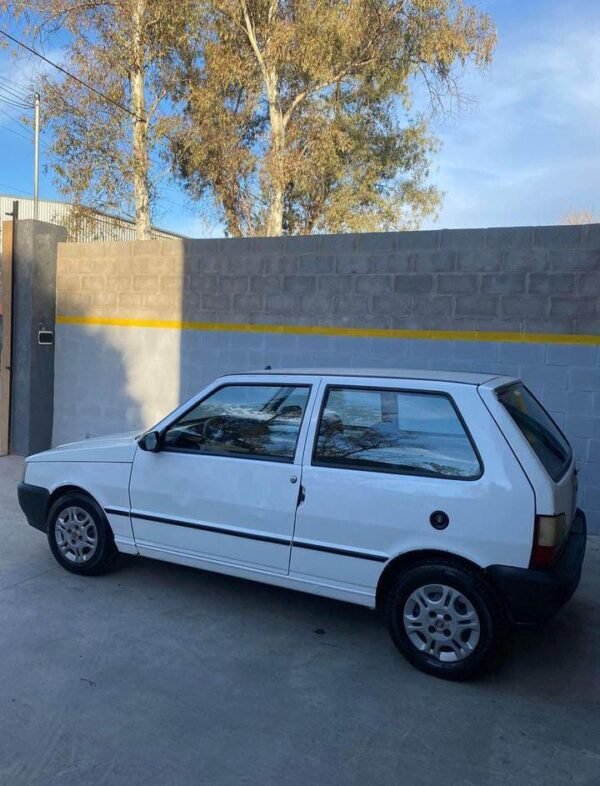 FIAT UNO - Imagen 3