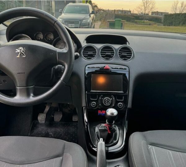 PEUGEOT 408 HDI 1.6 - Imagen 7