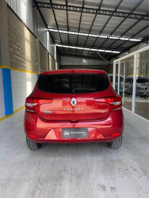 RENAULT SANDERO - Imagen 3