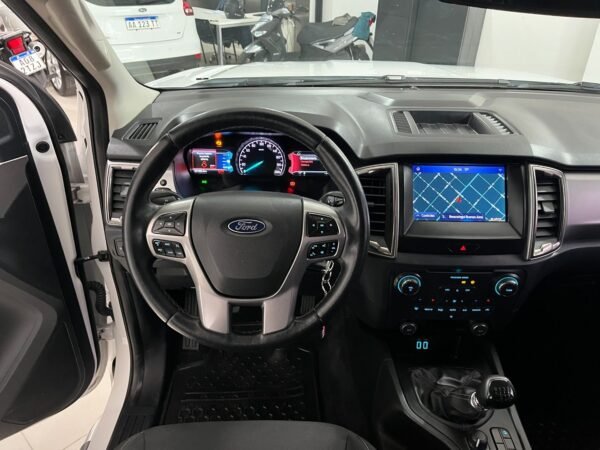 FORD RANGER XLT - Imagen 8