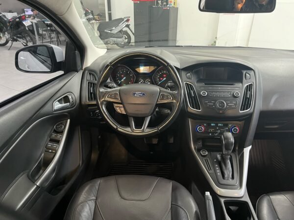 FORD FOCUS SE PLUS AT - Imagen 8
