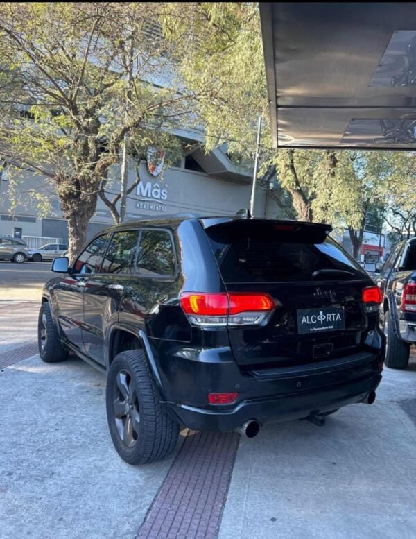 GRAND CHEROKEE OVERLAND - Imagen 3