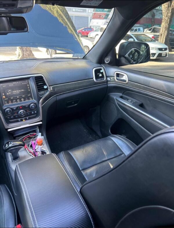 GRAND CHEROKEE OVERLAND - Imagen 6