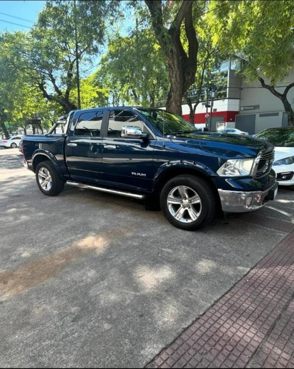 DODGE RAM LARAMIE - Imagen 2