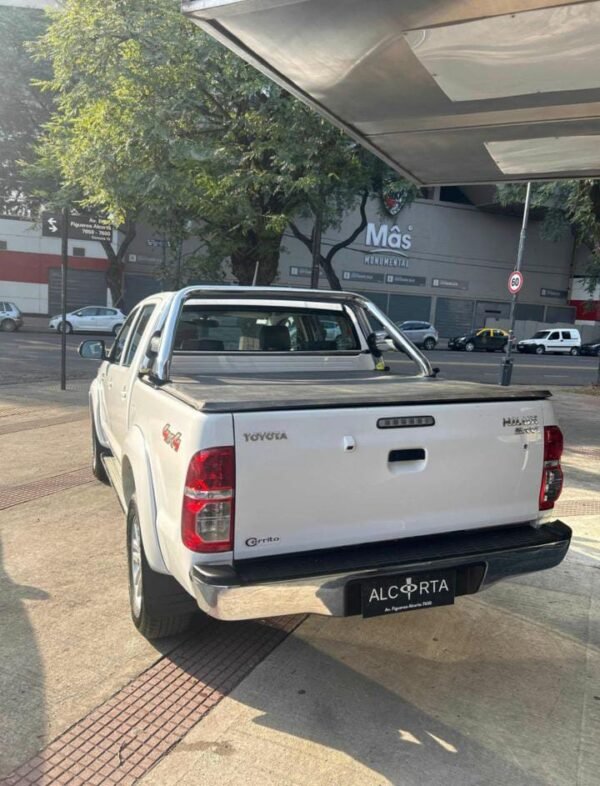 TOYOTA HILUX DC SRX - Imagen 3