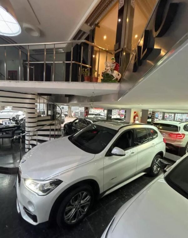 BMW X1 2.0 ACTIVE