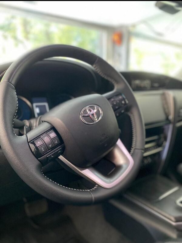 TOYOTA SW4 2.8 SRX 0KM - Imagen 8