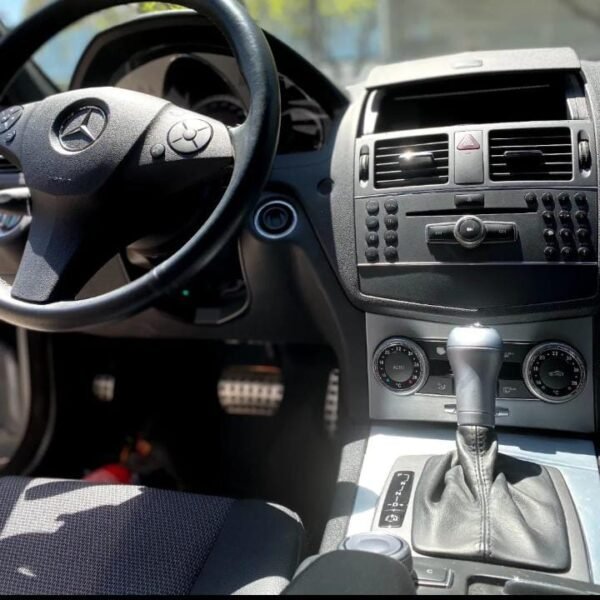 MERCEDES BENZ C250 - Imagen 6