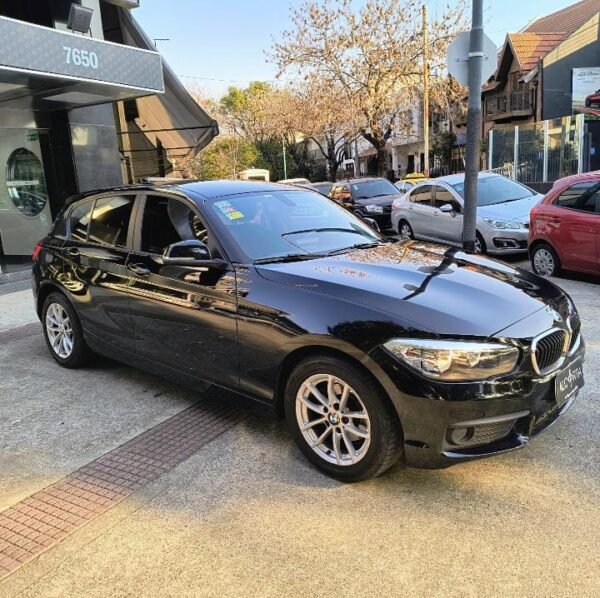 BMW 118 - Imagen 2