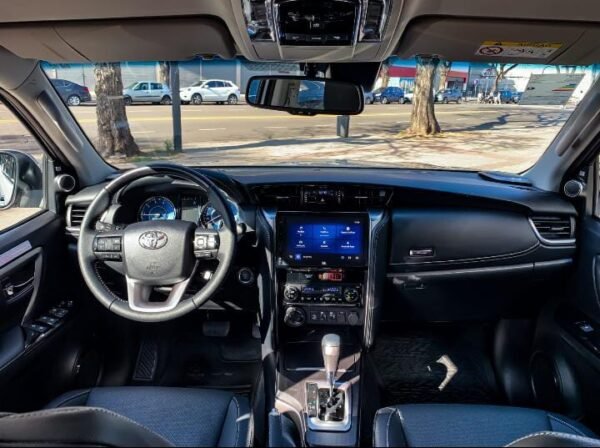 TOYOTA SW4 SRX 0KM - Imagen 6