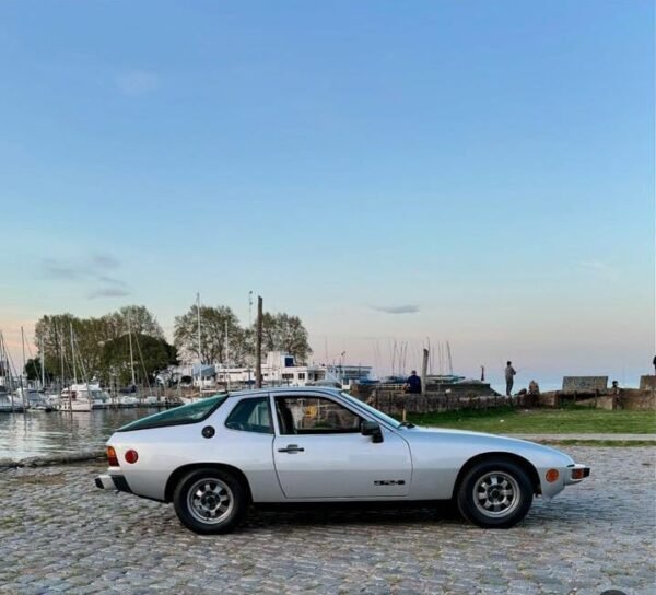 PORSCHE 924 1980 - Imagen 2