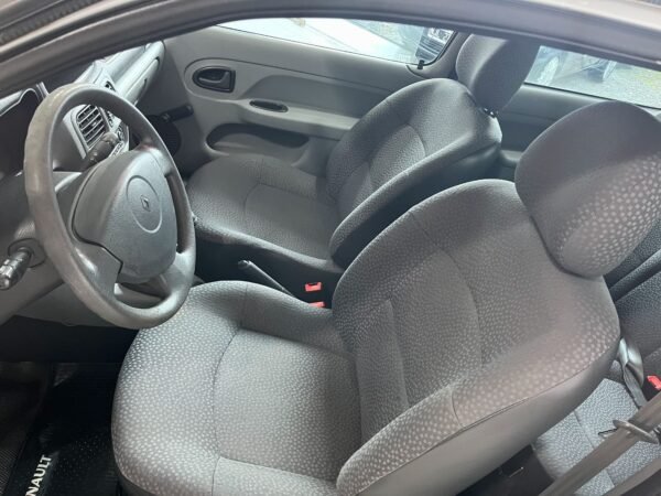 RENAULT CLIO 1.2 PACK I - Imagen 8