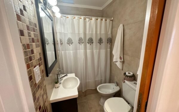 casa en 4 ambientes - vicente a de echevarria 5300 - Imagen 22