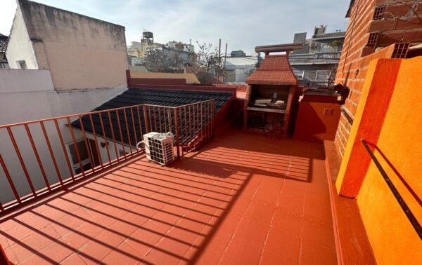 casa en 4 ambientes - vicente a de echevarria 5300 - Imagen 12