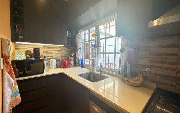 casa en 4 ambientes - vicente a de echevarria 5300 - Imagen 11