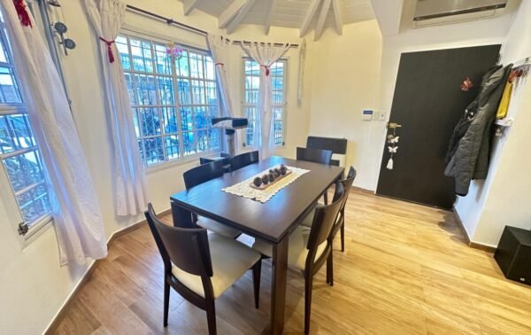 casa en 4 ambientes - vicente a de echevarria 5300 - Imagen 5