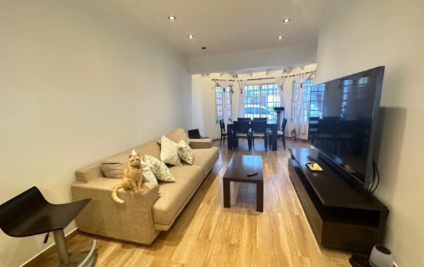 casa en 4 ambientes - vicente a de echevarria 5300