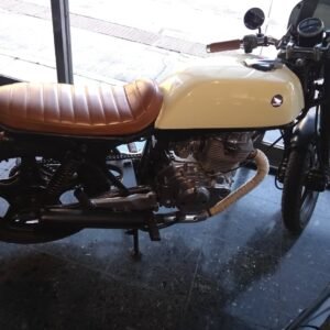 MOTO HONDA CB400 CAFE RACER AÑO:1.981