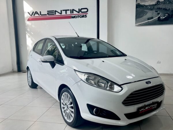 FORD FIESTA SE 1.6 AT