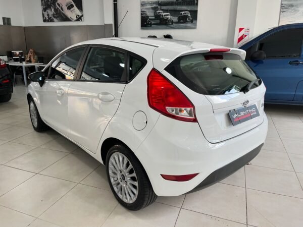 FORD FIESTA SE 1.6 AT - Imagen 4