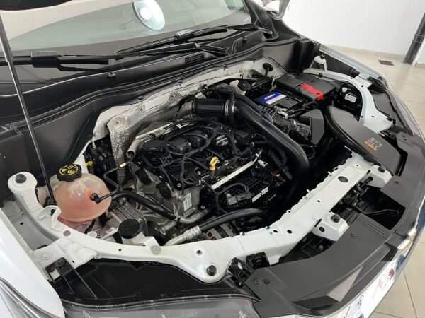 CHEVROLET TRACKER PREMIER - Imagen 6