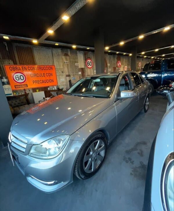 MERCEDES BENZ C 200 - Imagen 2