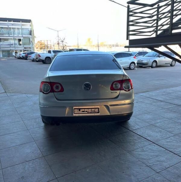 VW PASSAT LUXURY DSG - Imagen 3