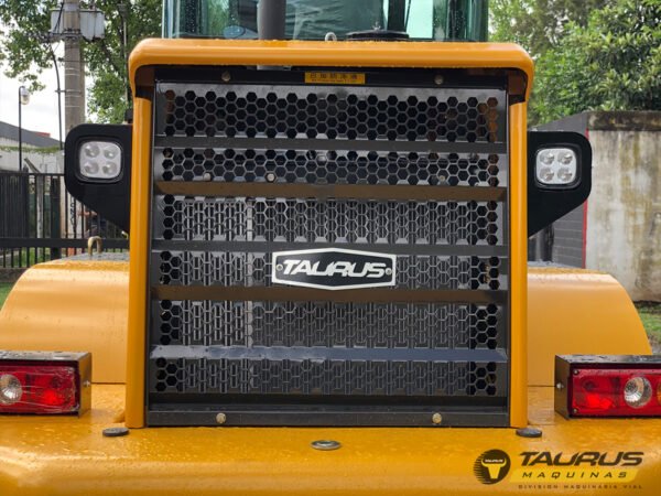 Pala Cargadora Taurus modelo: CTX926 Serie II - Capacidad 1,0 m³ - Imagen 5