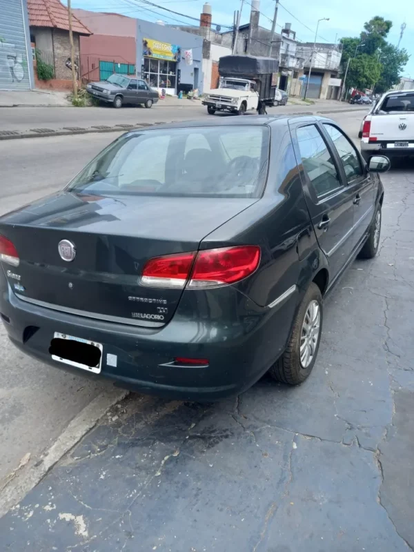 Fiat Siena 1.4 Attractive C/alarma Rstii - Imagen 4