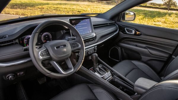 JEEP COMPASS 2025 SPORT T270 - Imagen 7