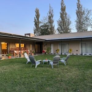Casa En Venta En La Escondida Manzanares Pilar (Venta)