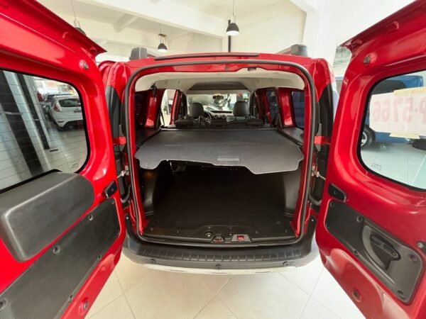 RENAULT KANGOO STEPWAY 1.6 - Imagen 9