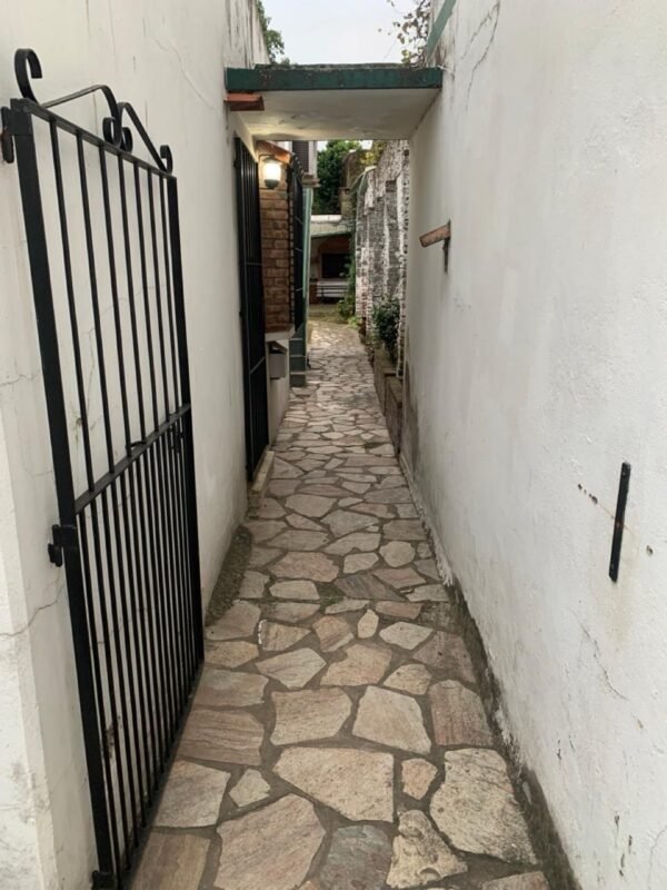 Arenales al 1200 - Imagen 4