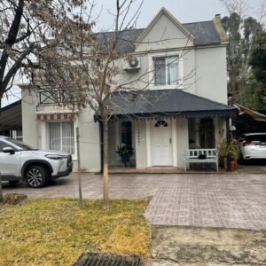Casa Chalet - Panamericana Km 48.5 0, Pueyrredon CC, Pilar, G.B.A. Zona Norte.