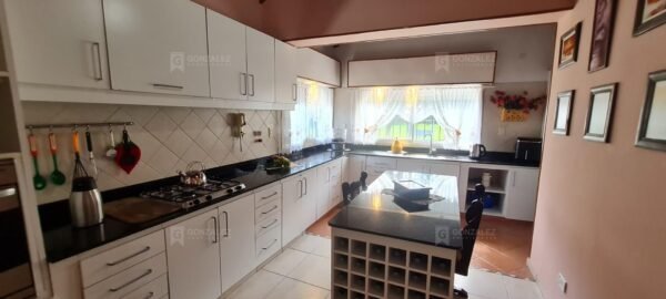Casa Quinta - Amancay 700, Pilar, G.B.A. Zona Norte, Argentina. - Imagen 5