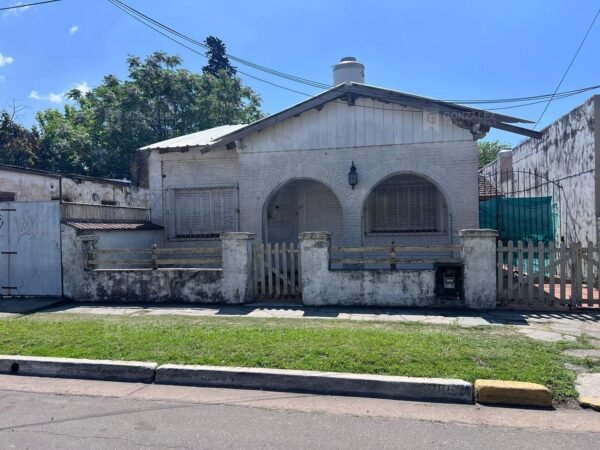 Casa Chalet - Manuel Martitegui 600, Pilar, G.B.A. Zona Norte, Argentina.