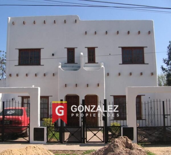 Casa Dúplex - FRANCIA 2600