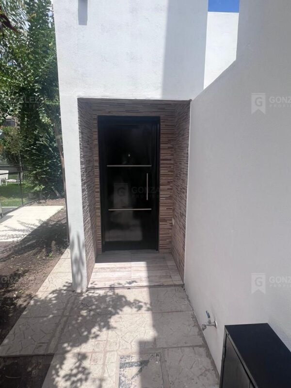 Gregoria Matorras 1100 - Departamento Alquiler - Imagen 2