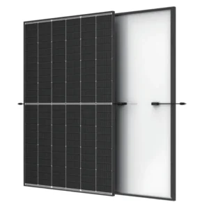¡Aprovecha al máximo la energía del sol con nuestros paneles solares hechos con silicio monocristalino! Diseñados para brindar un rendimiento excepcional, nuestros paneles monocristalinos ofrecen una eficiencia superior y una mayor capacidad de generación de energía en comparación con los paneles policristalinos estándares PS. Con una potencia de 370W, buen rendimiento y medidas intermedias, estos paneles monocristalinos son la opción ideal para aquellos que buscan maximizar el performance y la durabilidad de su sistema de energía solar. Con construcción robusta y vidrio de Alta Calidad que reduce la reflexión de rayos solares. Voc: 40.90V / Isc: 11.53A