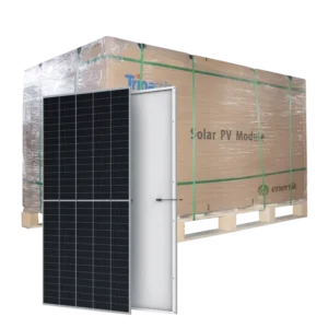 (Pallet de 31 unidades) Desempeño probado a campo (Excelente rendimiento en condiciones de poca luz en días nublados, mañanas y atardeceres). Alta confiabilidad gracias al estricto control de calidad. Certificado para soportar las más severas condiciones ambientales. 110 celdas. Voc: 37.9V / Isc: 18.52A