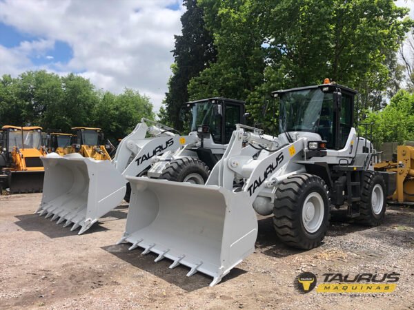 Pala Cargadora Taurus modelo Premium 958H - Capacidad 3m³ - Imagen 7