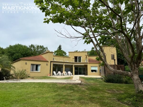 Casa En Venta En Altos De Manzanares