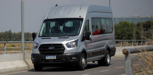 Ford Transit Minibus