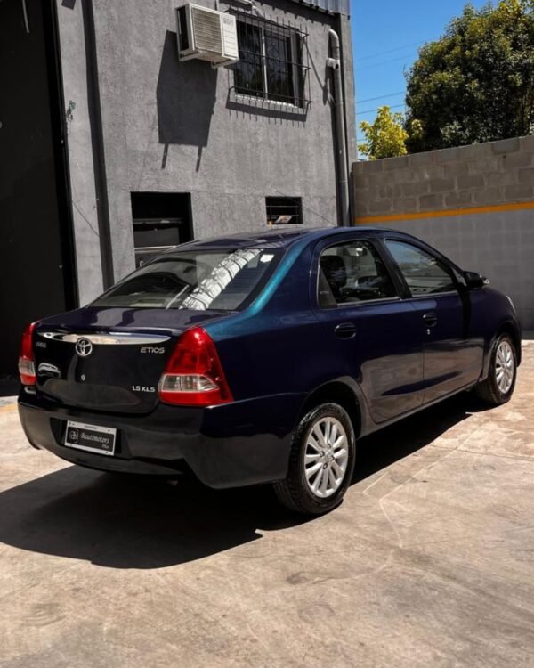 Toyota Etios XLS 1.5 2016 - Imagen 6